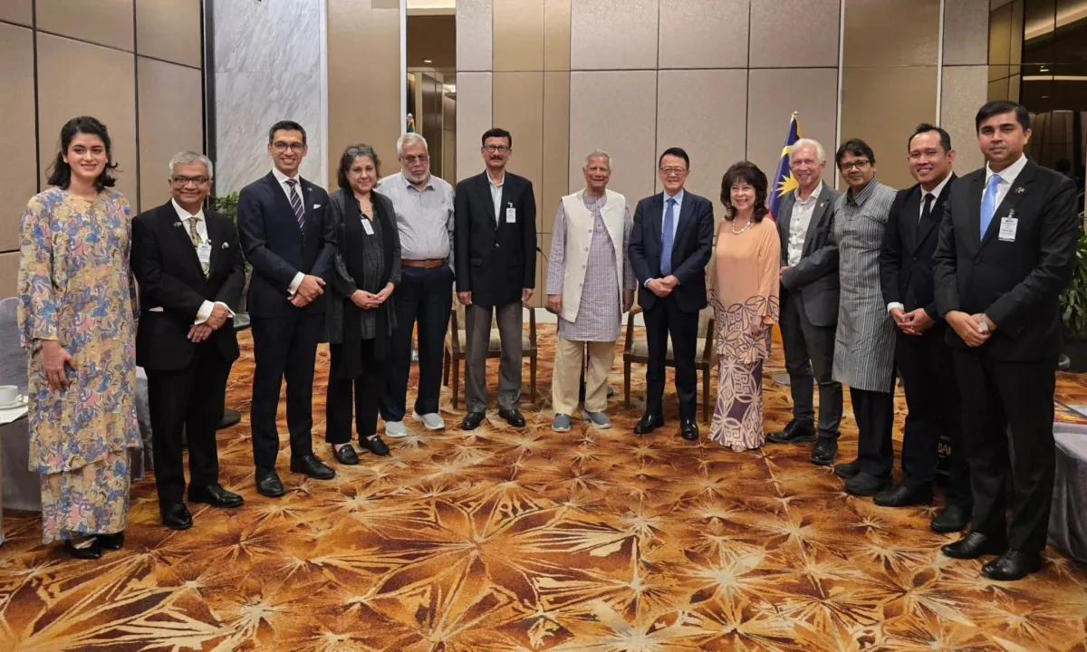 Tan Sri Sir Jeffrey Cheah Pays Courtesy Call on Bangladesh Chief Adviser H.E. Prof. Dr Muhammad Yunus