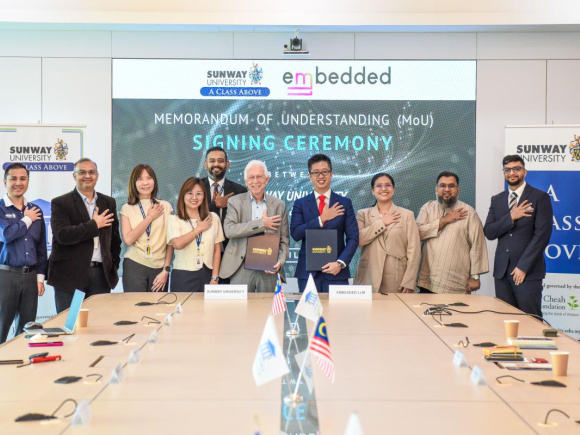 MoU Signing Ceremony with Embedded LLM